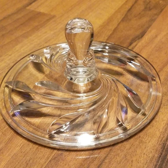 Vintage Cut Glass Apothecary Candy Dish With Lid - Picture 8 of 8